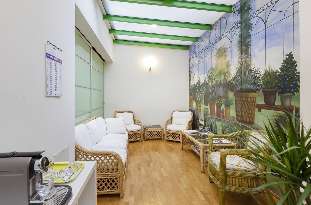 Residence Mignoncase Tre Милан Экстерьер фото